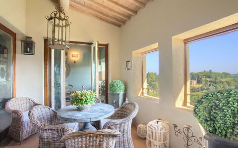 Accommodatie La Loggia: Woonkamer