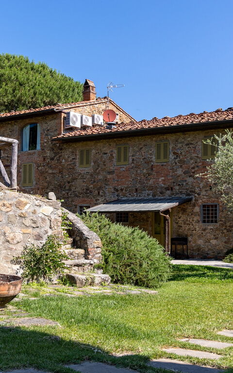 Villa Bellostare: Buitenshuis, Tuin