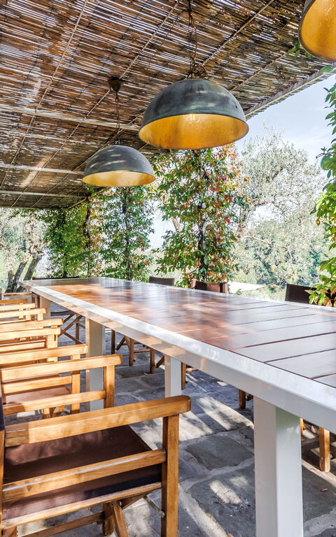 Villa Bellostare: Balkon / terras / patio, Buitenshuis, Tuin