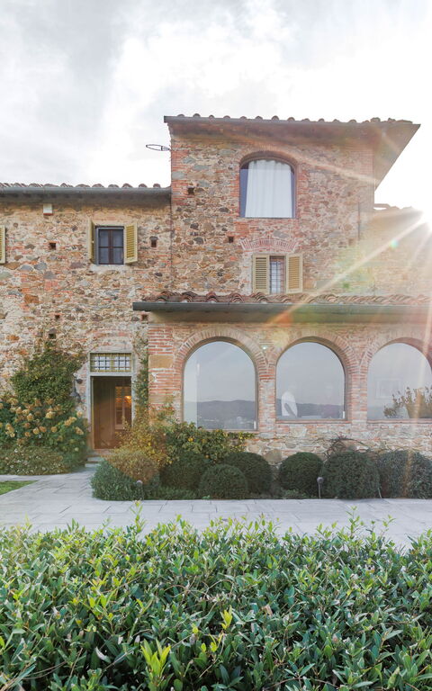 Villa Bellostare: Buitenkanten, Buitenshuis, Tuin