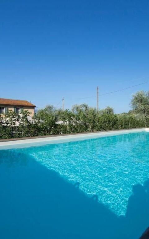 Bello Stare: Buitenkanten, Buitenshuis, zwembad