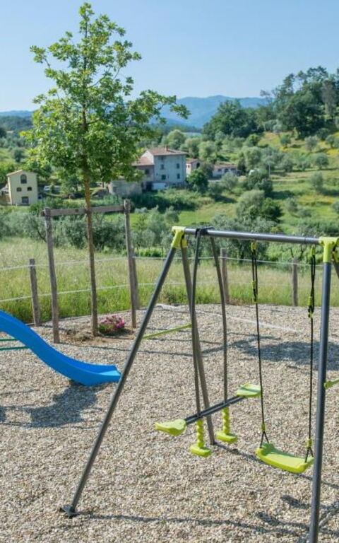 Bello Stare: Buitenkanten, Buitenshuis