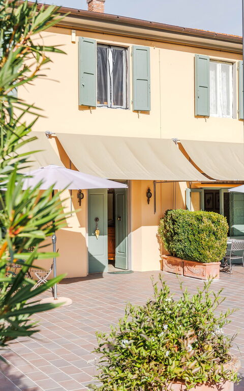 Bello Stare: Buitenshuis