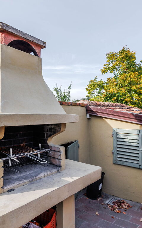 Bello Stare: Buitenshuis