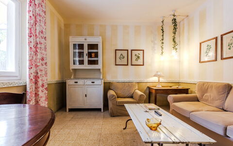 Accommodatie Giallone: Woonkamer