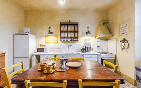 Accommodatie Giallone: Keuken, Lunchroom