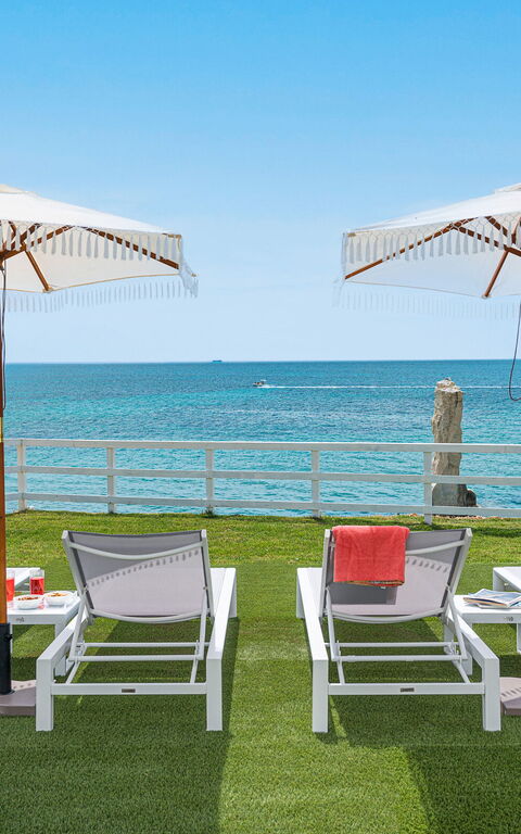 Villa Hermes: Buitenkanten, Buitenshuis, Tuin