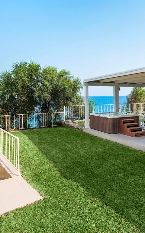 Stella Maris: bubbelbad, Buitenkanten, Buitenshuis, Keer bekeken, Tuin