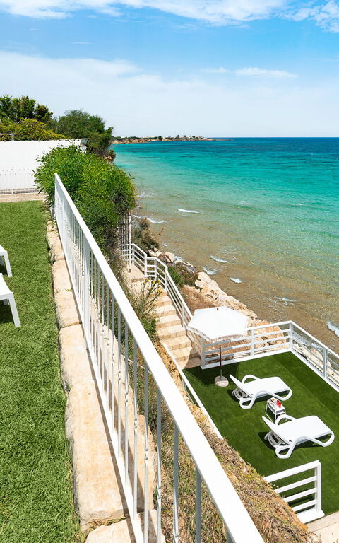 Stella Maris: Buitenkanten, Buitenshuis, Keer bekeken, Tuin