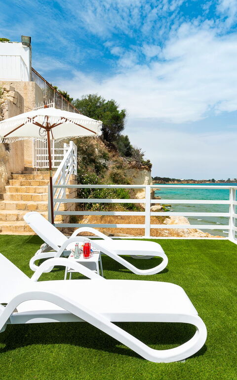 Stella Maris: Buitenkanten, Buitenshuis, Keer bekeken, Tuin