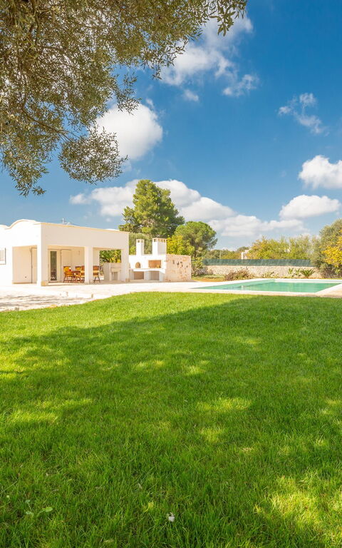 Trullo Adea: Buitenkanten, Buitenshuis, Keer bekeken, Tuin