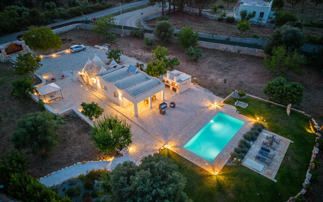 Trullo Adea: Keer bekeken, zwembad