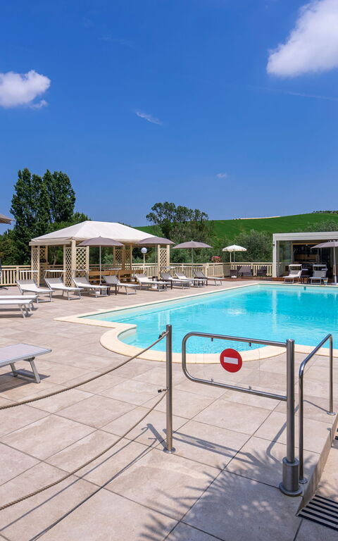 Villa Ca Viola: Buitenkanten, Buitenshuis, zwembad