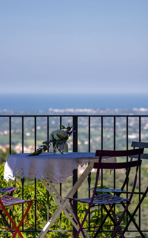 La Nocciola: Balkon / terras / patio, Buitenshuis, Keer bekeken