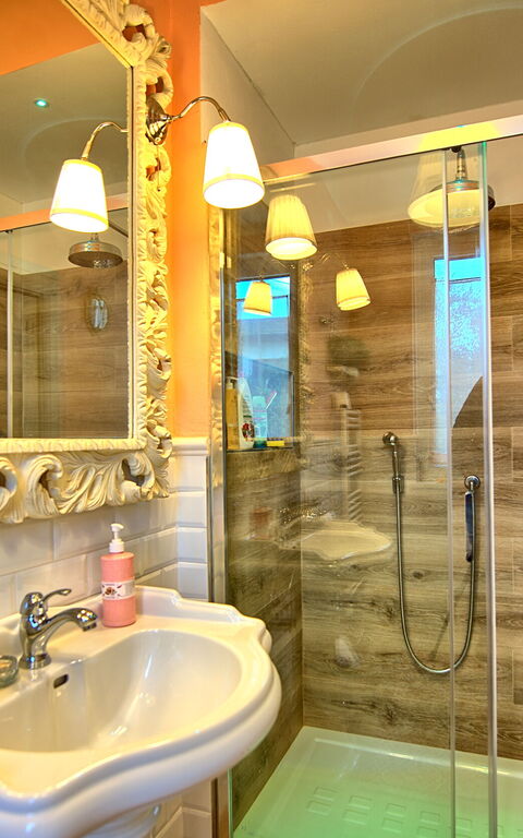 Santo Stefano: Badkamer