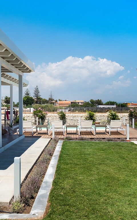 Villa San Lorenzo Fico D'india: Buitenkanten, Buitenshuis