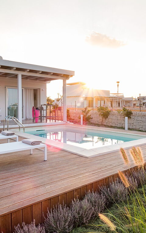 Villa San Lorenzo Fico D'india: Buitenkanten, Buitenshuis, zwembad