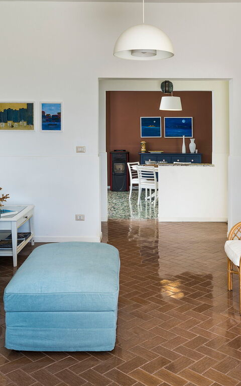 Brezza Marina: Woonkamer