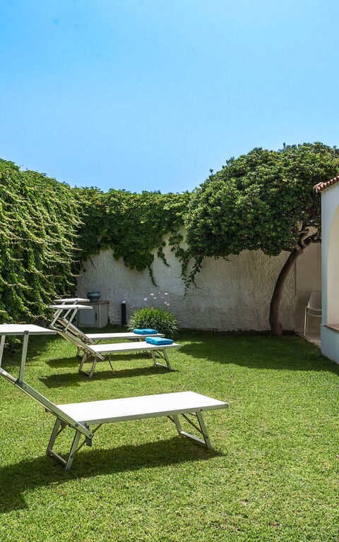 Brezza Marina: Buitenkanten, Buitenshuis, Tuin