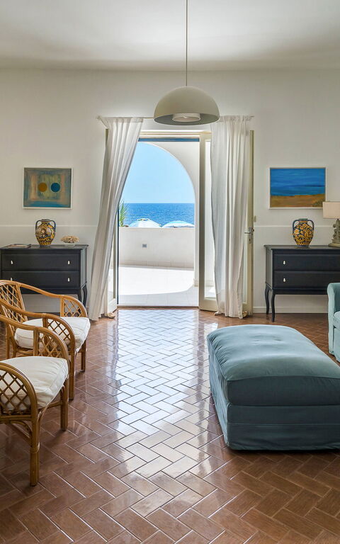 Brezza Marina: Woonkamer