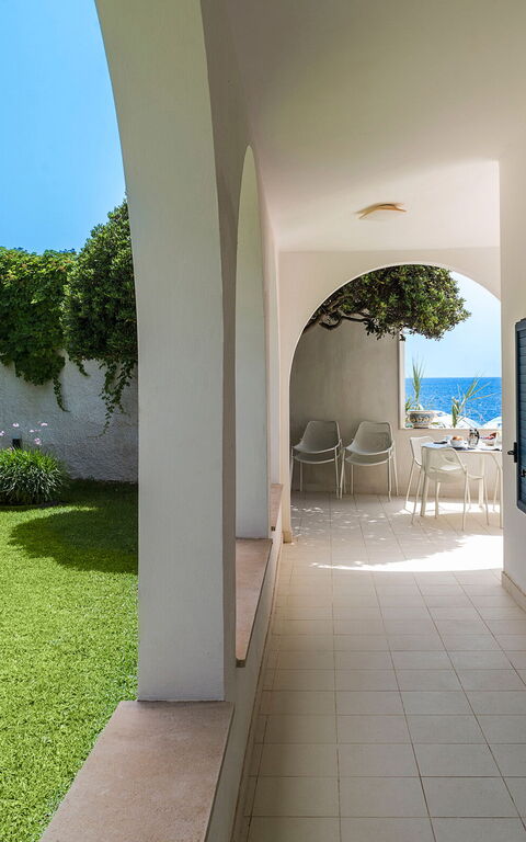 Brezza Marina: Buitenkanten, Buitenshuis, Tuin