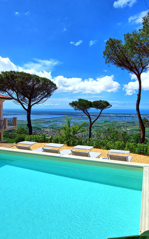 Casarosa Di Mariasole: Buitenkanten, Buitenshuis, Keer bekeken, zwembad