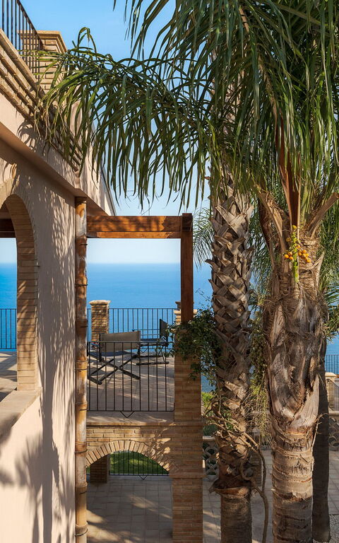Buena Vista: Buitenkanten, Buitenshuis, Keer bekeken