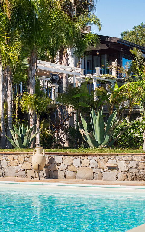 Buena Vista: Buitenkanten, Buitenshuis, Tuin, zwembad