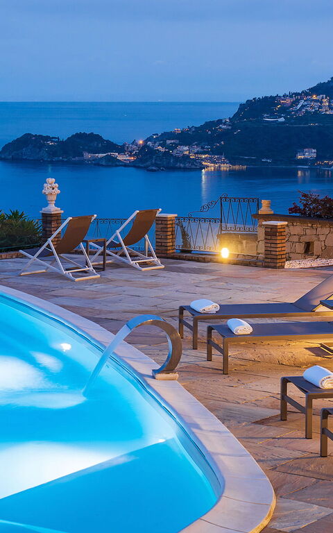 Buena Vista: Buitenkanten, Buitenshuis, Keer bekeken, zwembad