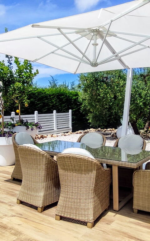 Villa Tagliaferri: Tuin, zwembad