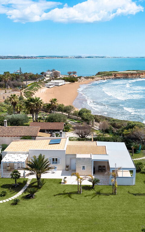 Villa Azulea: Buitenkanten, Buitenshuis, Tuin, zwembad