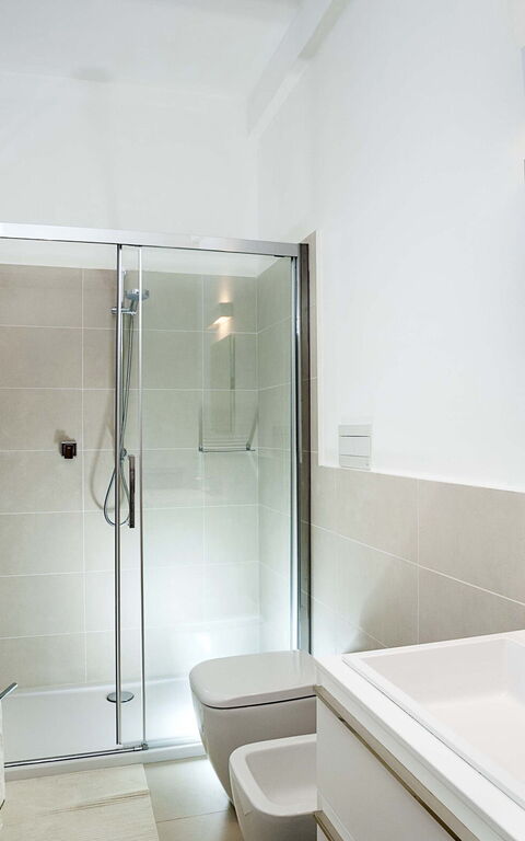 Villa Capo Passero: Badkamer