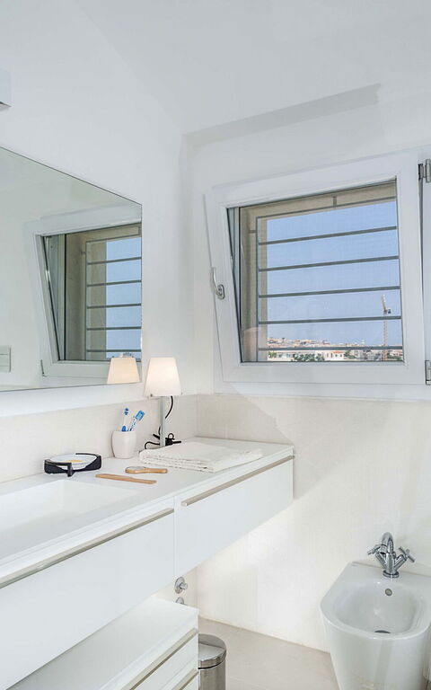 Villa Capo Passero: Badkamer