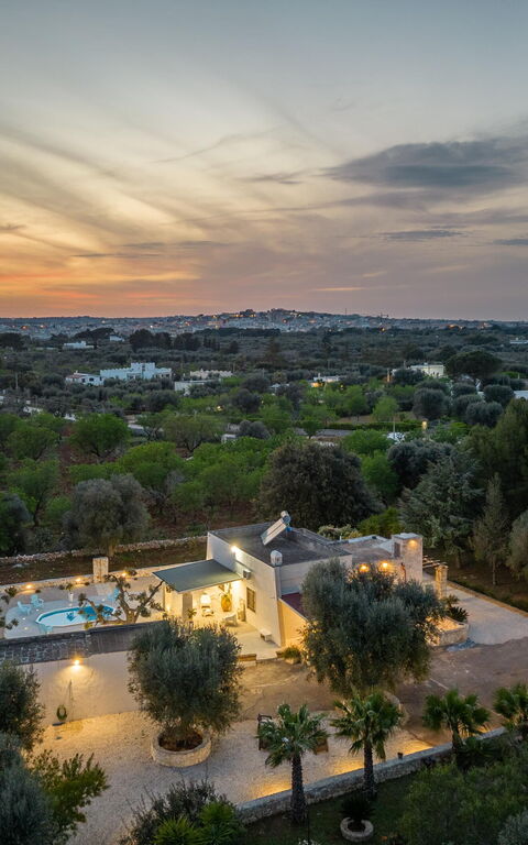 Villa Narkive: Buitenkanten