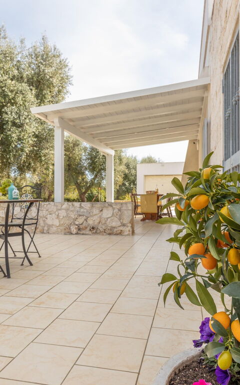 Villa Narkive: Balkon / terras / patio, Buitenkanten, Buitenshuis