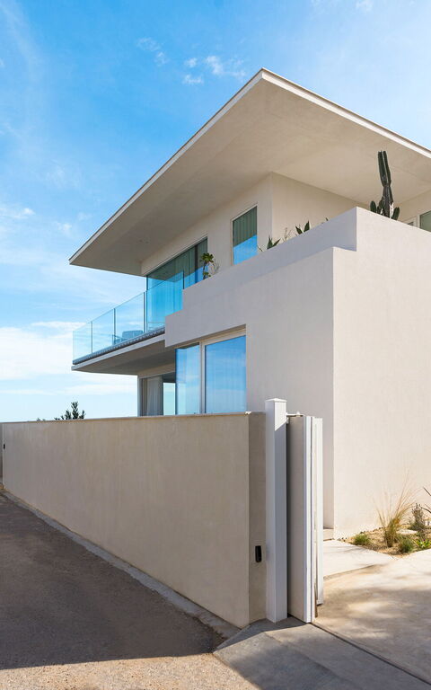 Bedda Matri: Hoofdingang