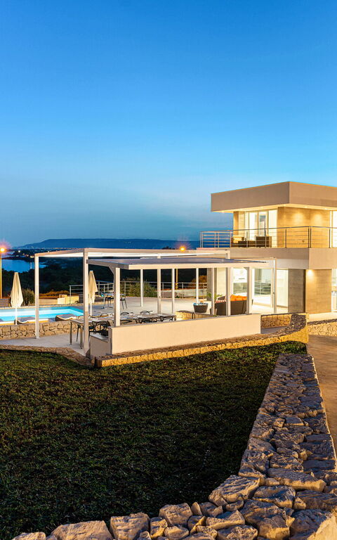 Villa Anna Plemmirio: Buitenkanten, Buitenshuis, Hoofdingang, zwembad