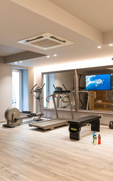 Baya Bella: Activiteiten, Andere kamer, Welzijn