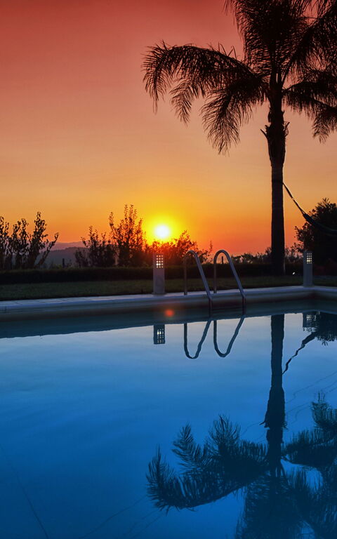 Villa Malu: Buitenkanten, Buitenshuis, zwembad