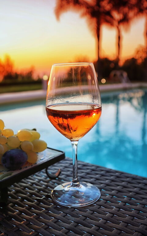 Villa Malu: Buitenkanten, Buitenshuis, zwembad