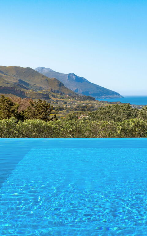 Villa Dolce: Buitenkanten, Buitenshuis, Keer bekeken