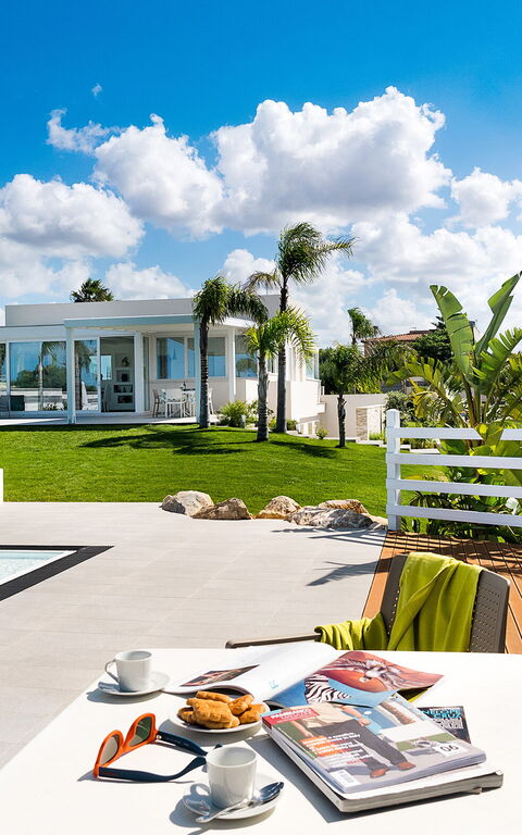 Diantha: Buitenkanten, Buitenshuis, Tuin, zwembad