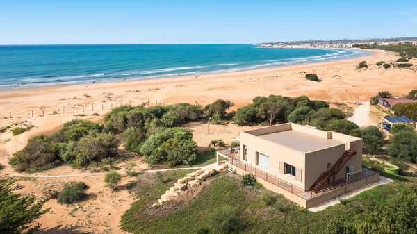 Casa Dafne: Buitenkanten, Buitenshuis, Keer bekeken