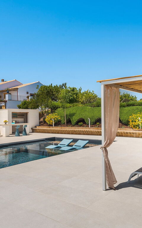 Pigna Blue: Buitenkanten, Buitenshuis, zwembad