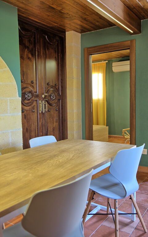 Villa Maraus: Lunchroom, Woonkamer