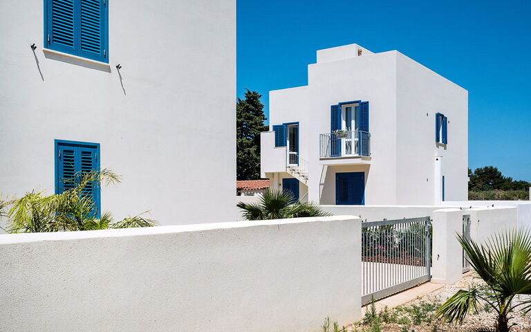 Spuma Di Mare: Buitenkanten, Buitenshuis, Hoofdingang