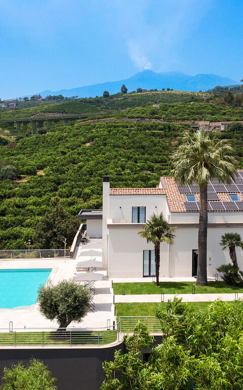 Villa Gianos: Buitenkanten, Buitenshuis, Tuin, zwembad