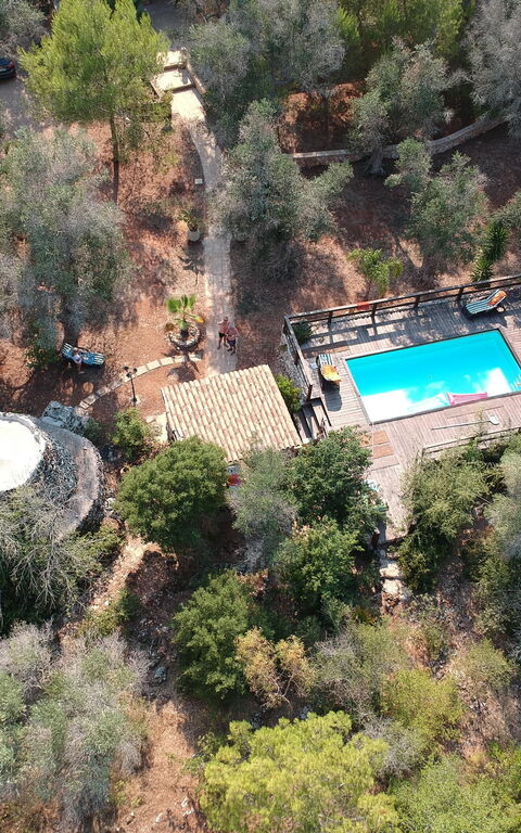 Villa Astrea: Buitenshuis