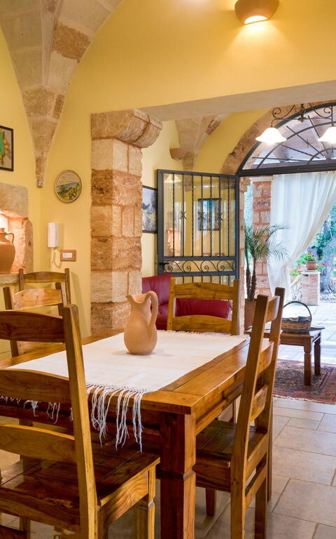 Villa Astrea: Hoofdingang, Lunchroom, Woonkamer