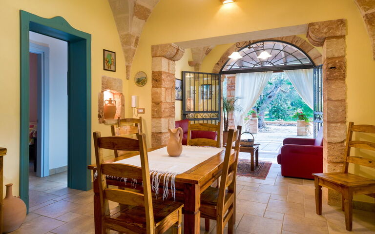Villa Astrea: Hoofdingang, Lunchroom, Woonkamer